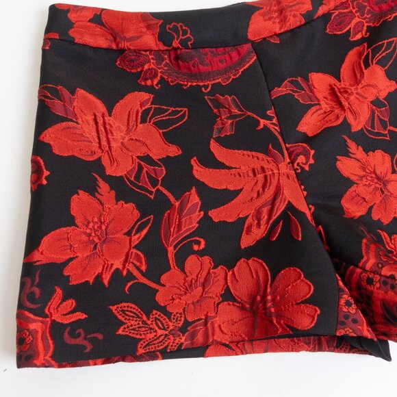 Alice + Olivia Red Floral Jacquard Paisley Shorts Size 2 Made in USA - Picture 8 of 11